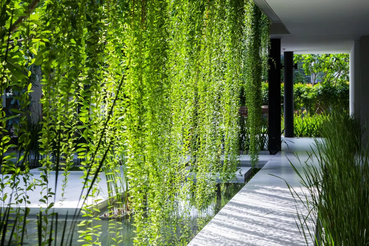 Green Texture Wall Villa Gallery Detail